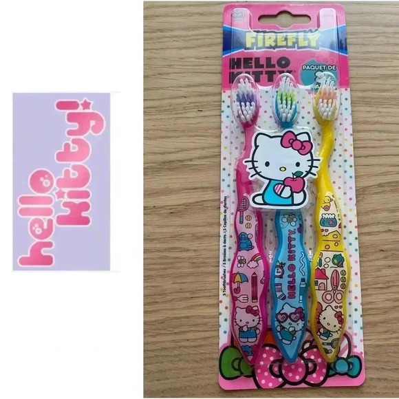 🆕Hello Kitty 3pc Toothbrush🆕 - Picture 1 of 5